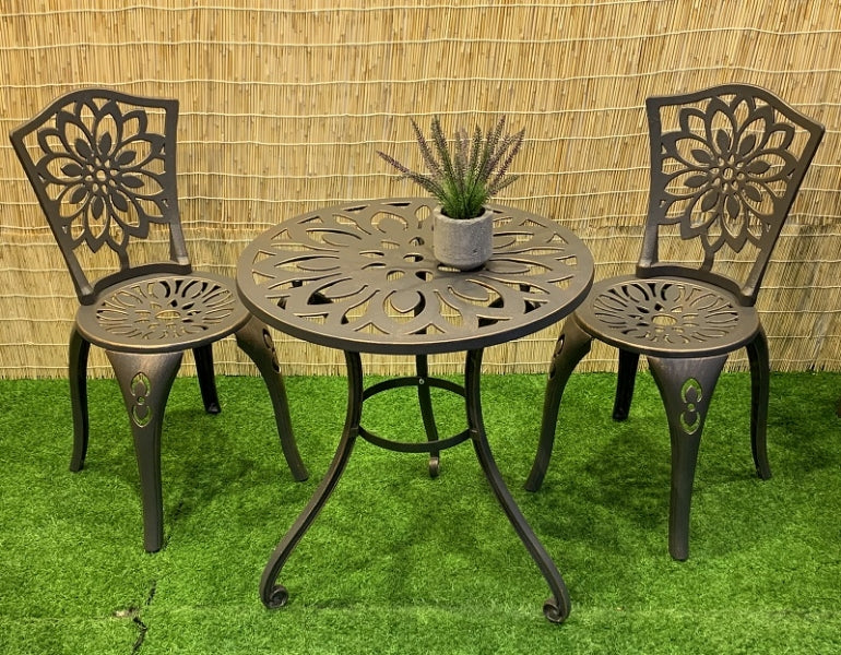 Cast Iron Garden Setting Flower