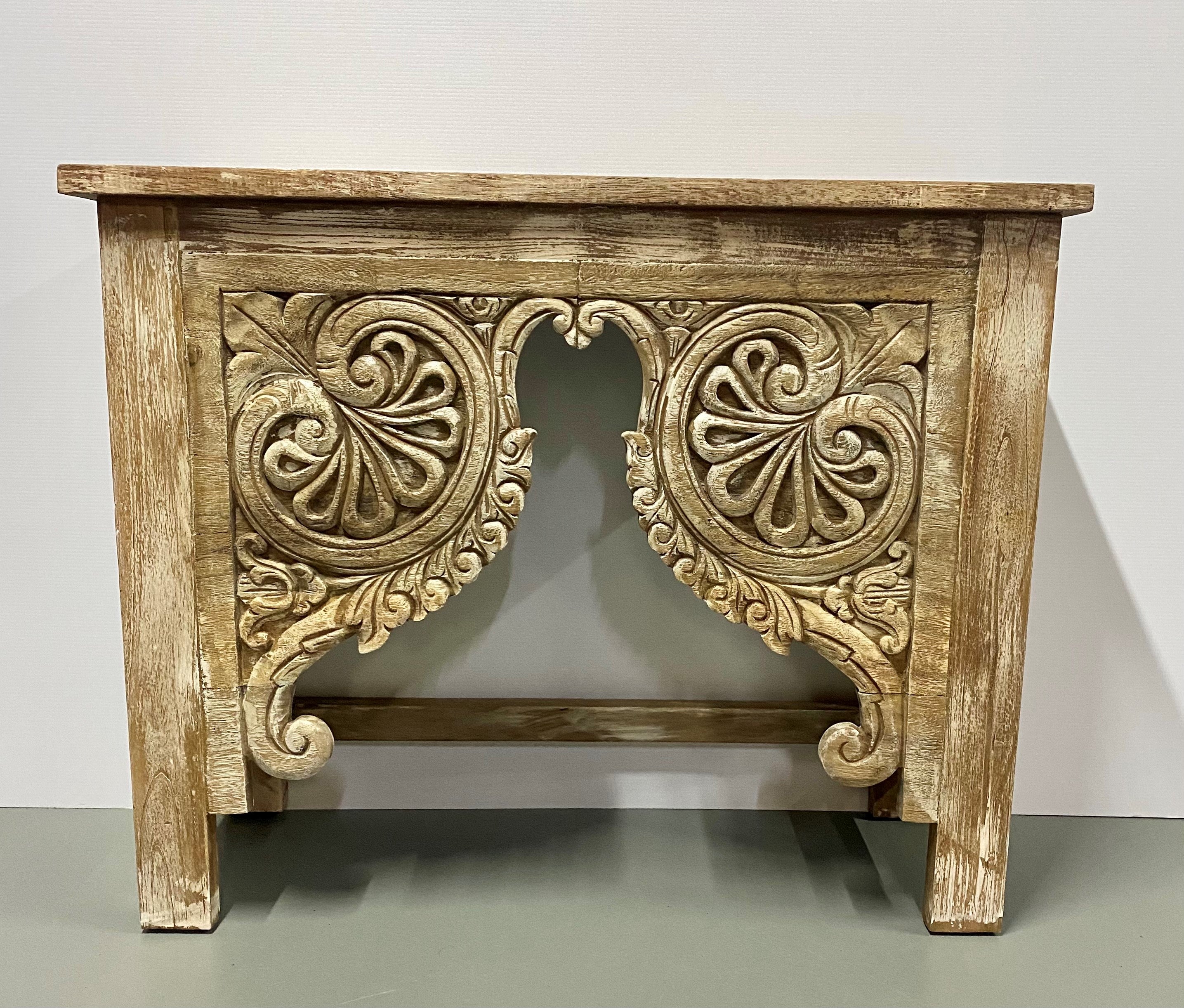 Console Carved 100cm White Washed